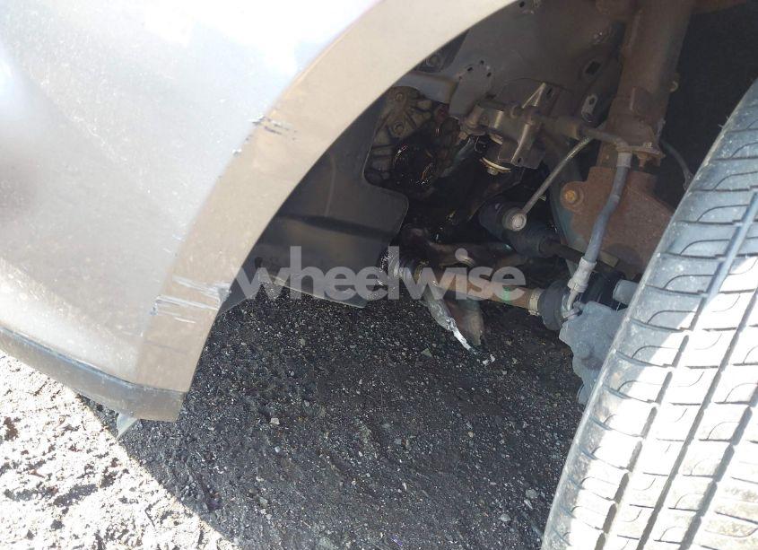 Photo 6 of 2014 Ford Focus SE (VIN 1FADP3K22EL327833)