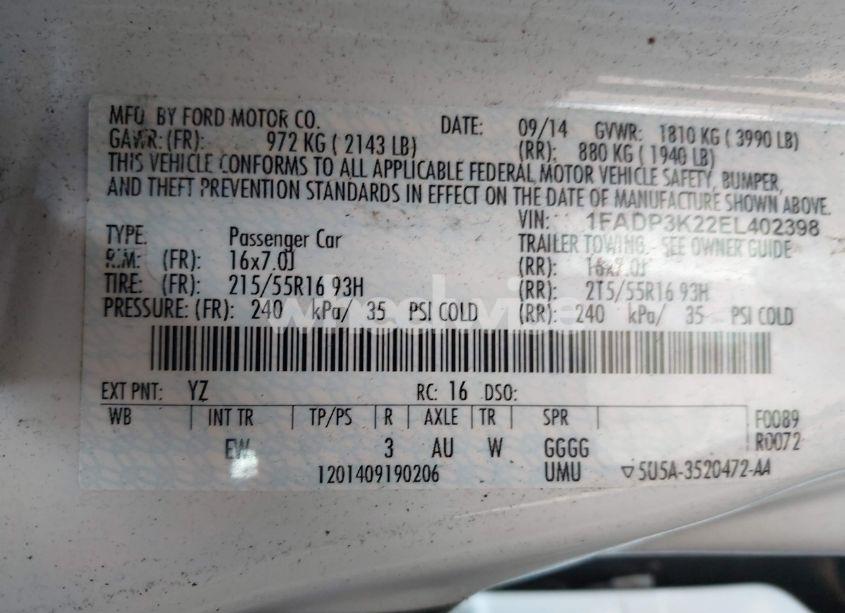 Photo 9 of 2014 Ford Focus SE (VIN 1FADP3K22EL402398)