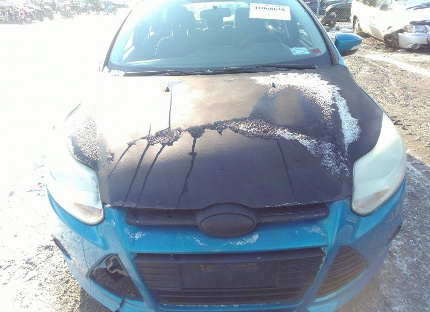 Photo 12 of 2014 Ford Focus SE (VIN 1FADP3K22EL408251)