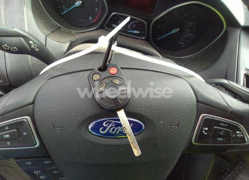 Photo 11 of 2015 Ford Focus SE (VIN 1FADP3K22FL224476)