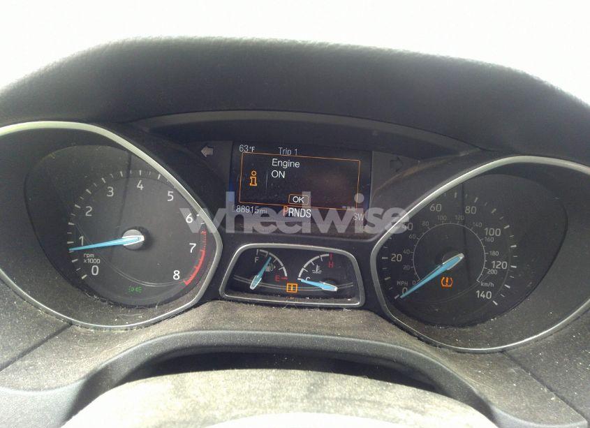 Photo 7 of 2015 Ford Focus SE (VIN 1FADP3K22FL224476)