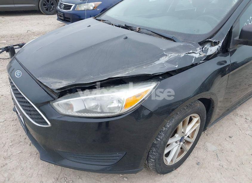 Photo 6 of 2015 Ford Focus SE (VIN 1FADP3K22FL293099)