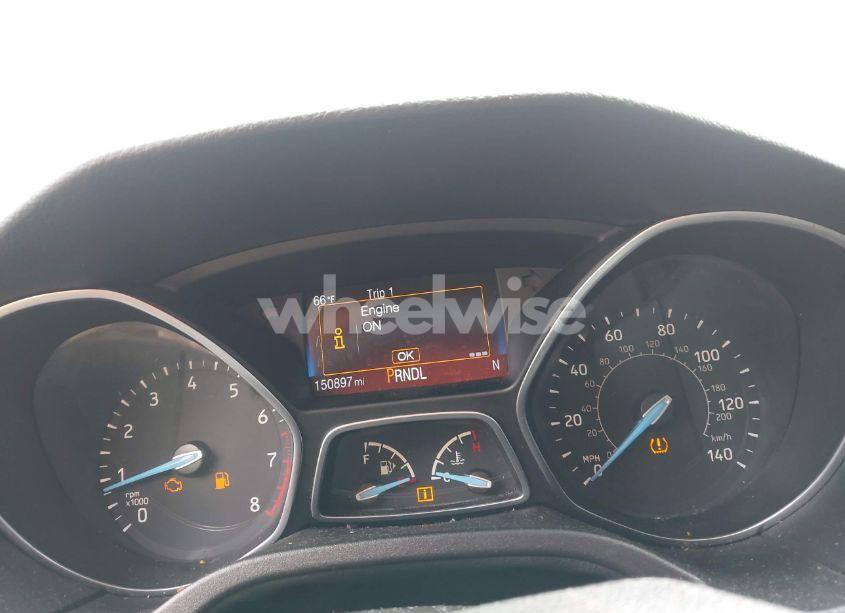 Photo 7 of 2015 Ford Focus SE (VIN 1FADP3K22FL315361)