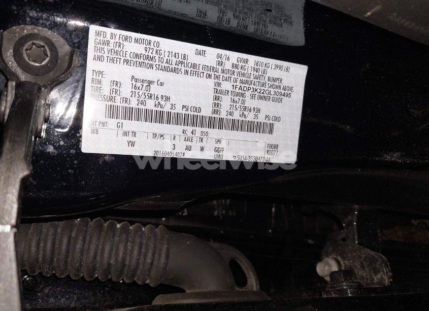 Photo 9 of 2016 Ford Focus SE (VIN 1FADP3K22GL309495)