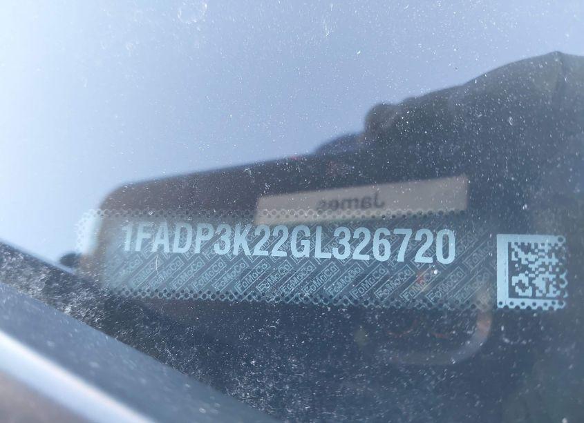 Photo 9 of 2016 Ford Focus SE (VIN 1FADP3K22GL326720)