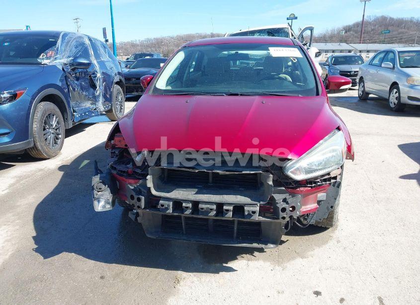 Photo 12 of 2016 Ford Focus SE (VIN 1FADP3K22GL331321)