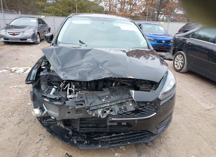 Photo 12 of 2016 Ford Focus SE (VIN 1FADP3K22GL368529)