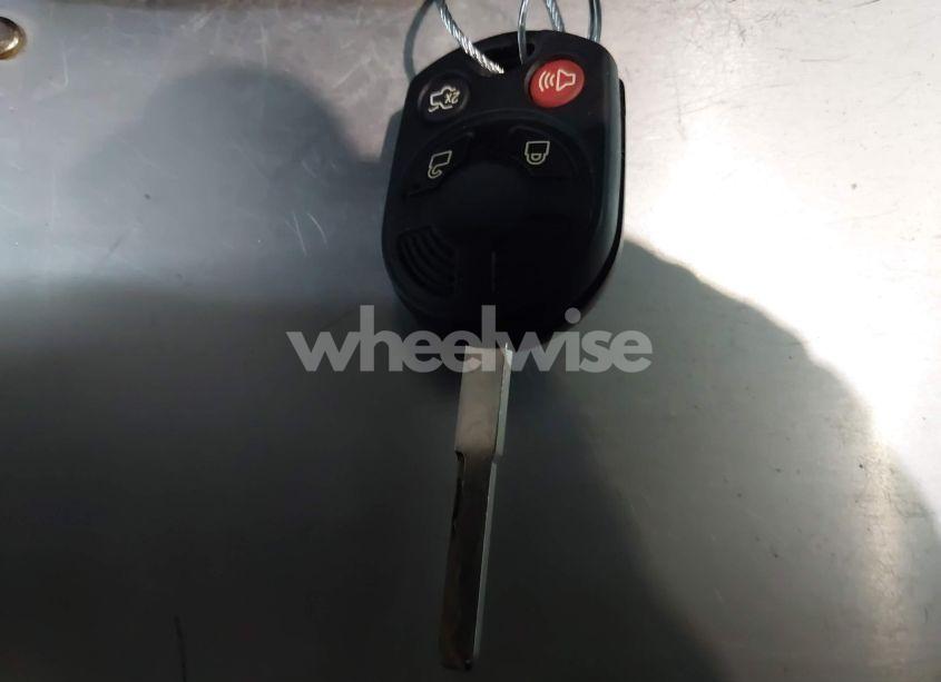 Photo 11 of 2016 Ford Focus SE (VIN 1FADP3K22GL394225)