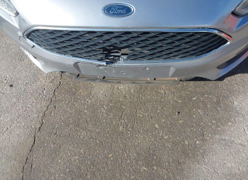 Photo 6 of 2017 Ford Focus SE (VIN 1FADP3K22HL216798)