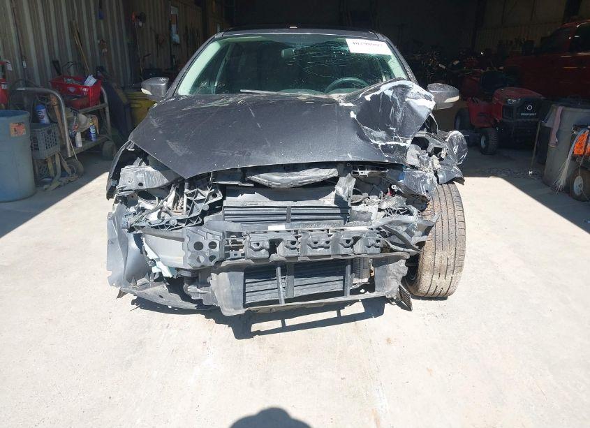 Photo 13 of 2017 Ford Focus SE (VIN 1FADP3K22HL246707)