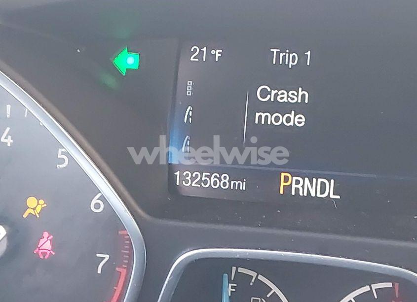 Photo 15 of 2017 Ford Focus SE (VIN 1FADP3K22HL298676)