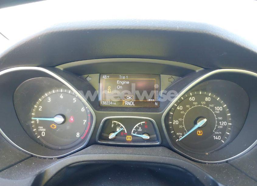 Photo 7 of 2017 Ford Focus SE (VIN 1FADP3K22HL317064)