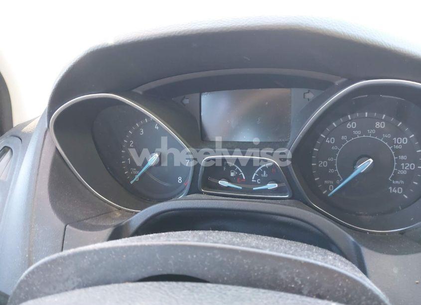 Photo 7 of 2018 Ford Focus SE (VIN 1FADP3K22JL234272)