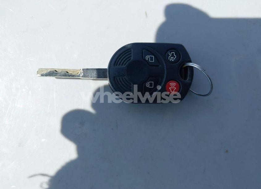 Photo 11 of 2018 Ford Focus SE (VIN 1FADP3K22JL280832)