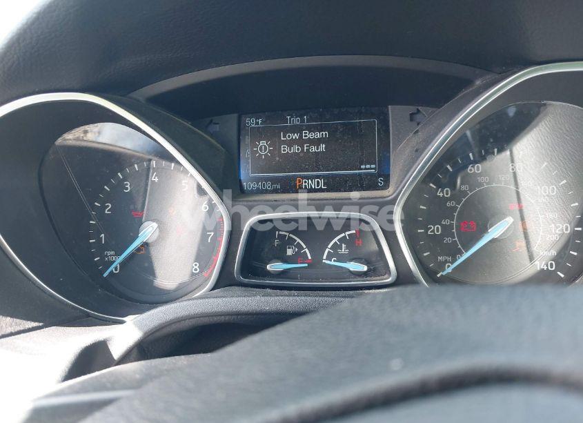 Photo 7 of 2018 Ford Focus SE (VIN 1FADP3K22JL280832)