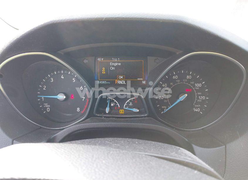 Photo 7 of 2018 Ford Focus SE (VIN 1FADP3K22JL285268)