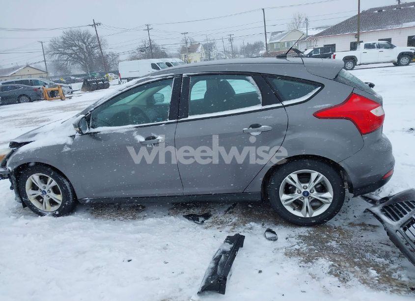 Photo 14 of 2013 Ford Focus SE (VIN 1FADP3K23DL168643)