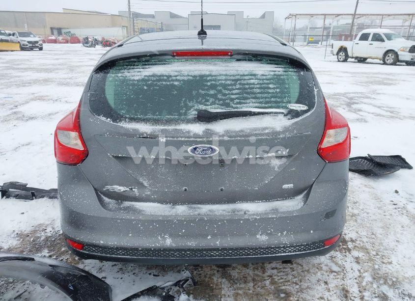 Photo 16 of 2013 Ford Focus SE (VIN 1FADP3K23DL168643)