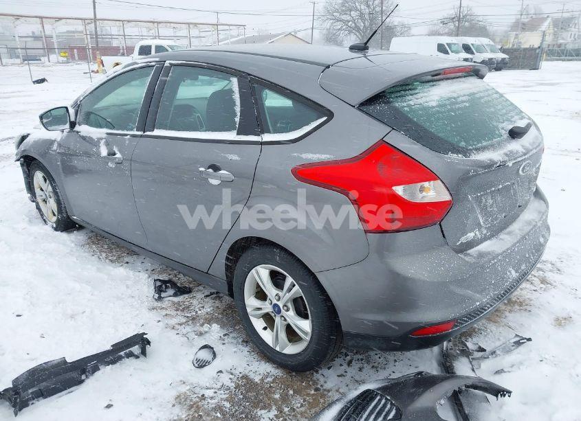 Photo 3 of 2013 Ford Focus SE (VIN 1FADP3K23DL168643)