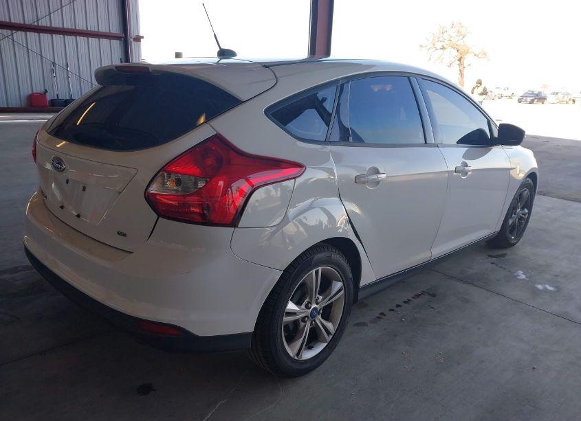 Photo 4 of 2013 Ford Focus SE (VIN 1FADP3K23DL190514)
