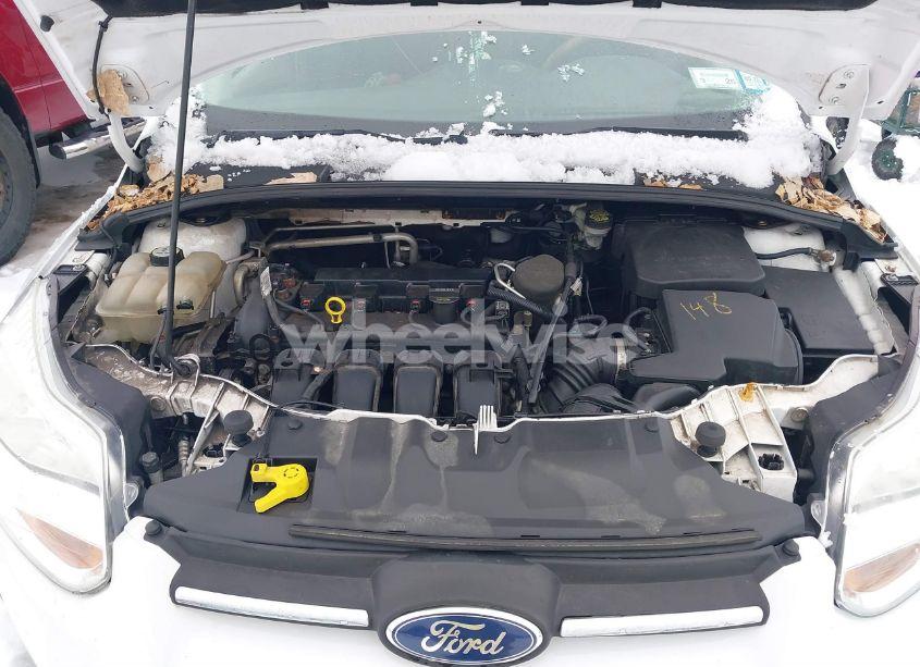 Photo 10 of 2013 Ford Focus SE (VIN 1FADP3K23DL230297)