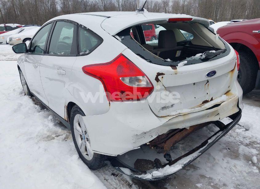 Photo 6 of 2013 Ford Focus SE (VIN 1FADP3K23DL230297)