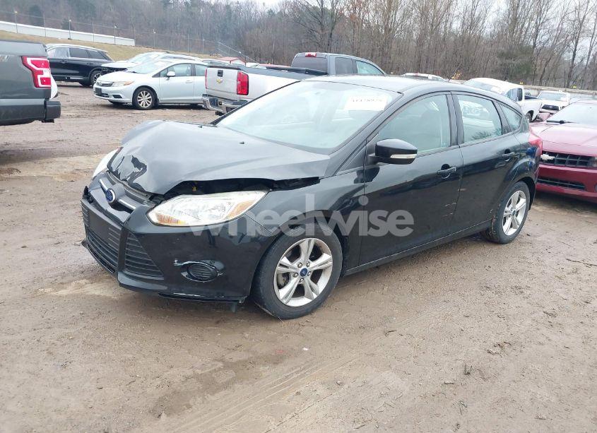 Photo 2 of 2013 Ford Focus SE (VIN 1FADP3K23DL349032)