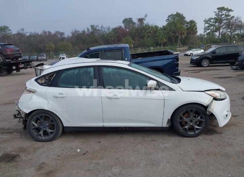 Photo 13 of 2013 Ford Focus SE (VIN 1FADP3K23DL374626)