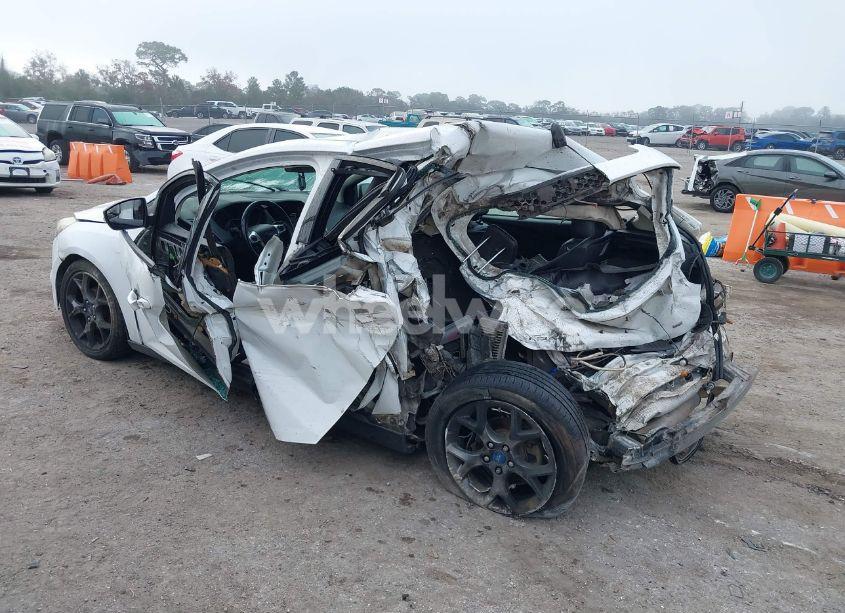 Photo 3 of 2013 Ford Focus SE (VIN 1FADP3K23DL374626)