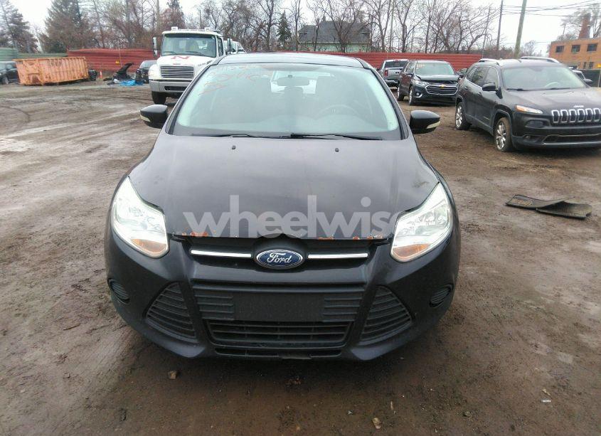 Photo 12 of 2013 Ford Focus SE (VIN 1FADP3K23DL380877)