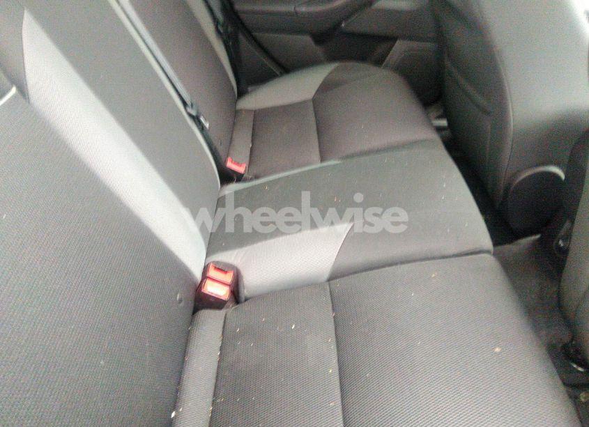 Photo 8 of 2013 Ford Focus SE (VIN 1FADP3K23DL380877)