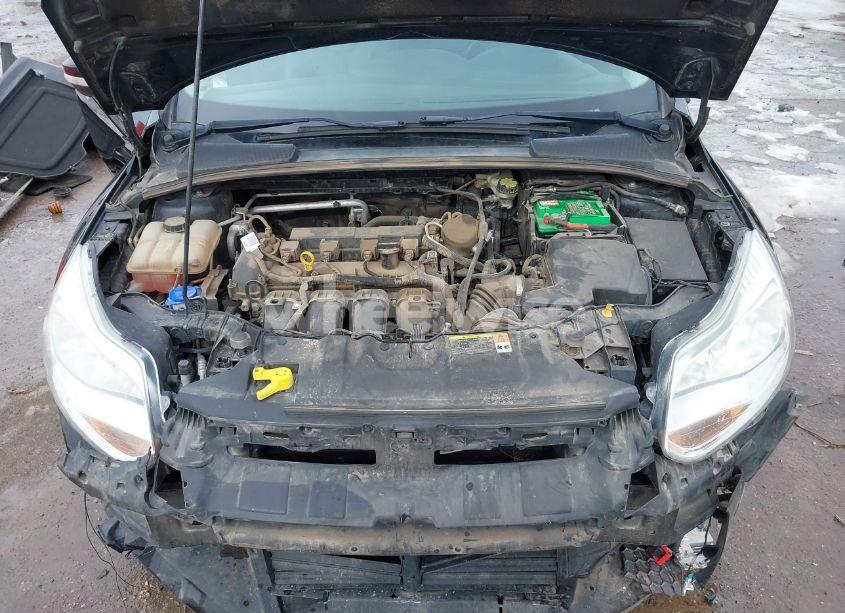 Photo 10 of 2014 Ford Focus SE (VIN 1FADP3K23EL213212)