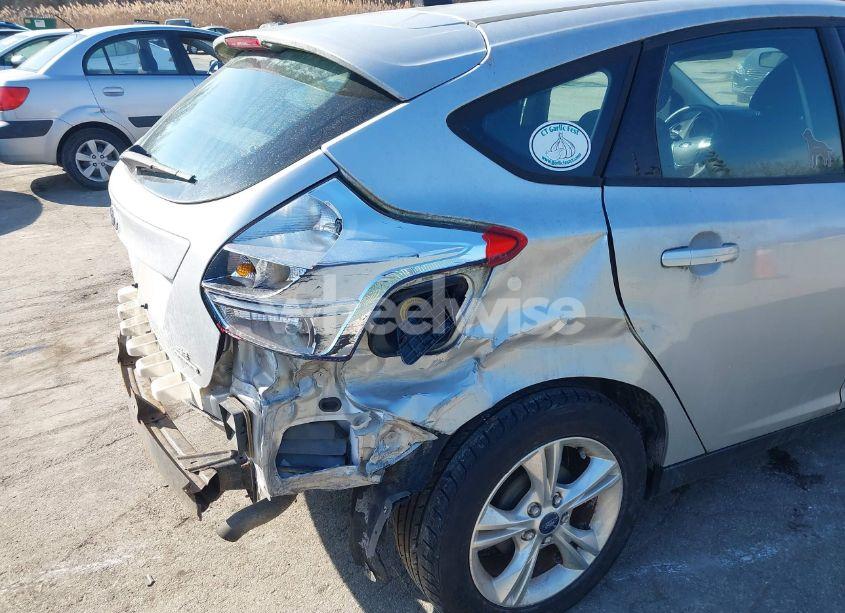 Photo 6 of 2014 Ford Focus SE (VIN 1FADP3K23EL314427)