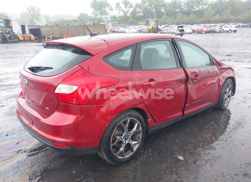 Photo 4 of 2014 Ford Focus SE (VIN 1FADP3K23EL319188)