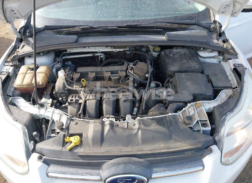 Photo 10 of 2014 Ford Focus SE (VIN 1FADP3K23EL325525)