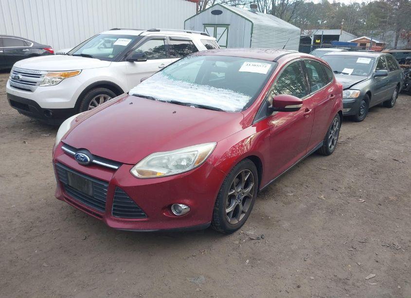 Photo 2 of 2014 Ford Focus SE (VIN 1FADP3K23EL371100)