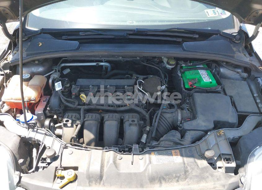Photo 10 of 2014 Ford Focus SE (VIN 1FADP3K23EL409554)
