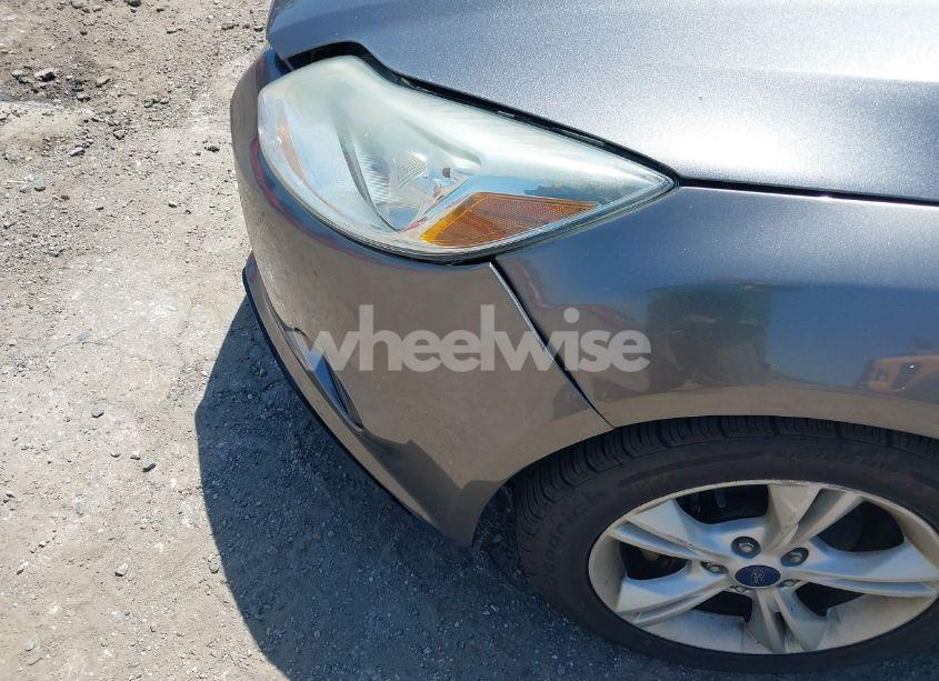 Photo 6 of 2014 Ford Focus SE (VIN 1FADP3K23EL409554)