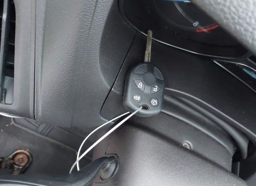 Photo 11 of 2015 Ford Focus SE (VIN 1FADP3K23FL208688)