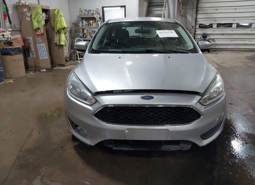 Photo 12 of 2015 Ford Focus SE (VIN 1FADP3K23FL222879)