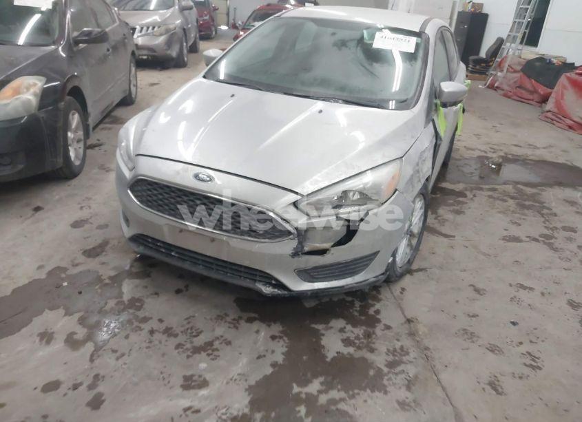 Photo 6 of 2015 Ford Focus SE (VIN 1FADP3K23FL269264)