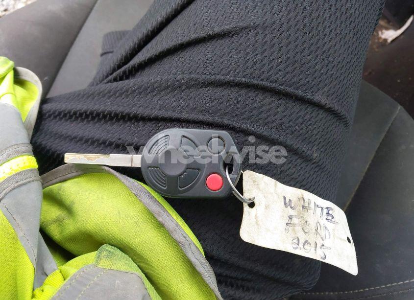 Photo 11 of 2015 Ford Focus SE (VIN 1FADP3K23FL275954)