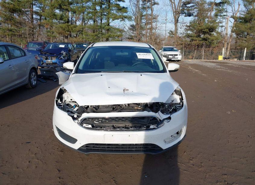 Photo 13 of 2015 Ford Focus SE (VIN 1FADP3K23FL286291)