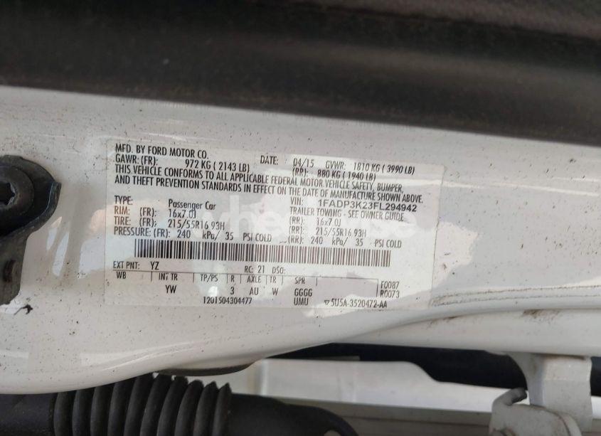 Photo 9 of 2015 Ford Focus SE (VIN 1FADP3K23FL294942)