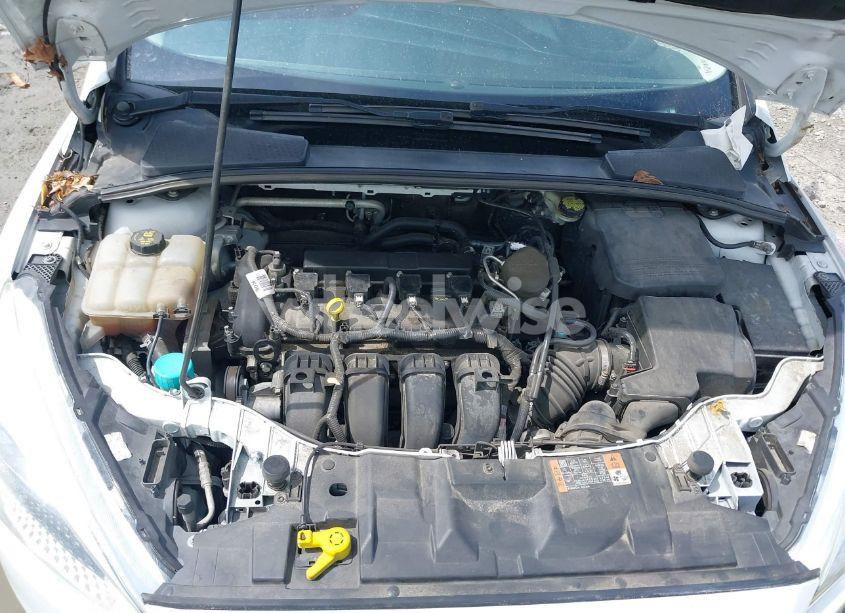 Photo 10 of 2015 Ford Focus SE (VIN 1FADP3K23FL301307)