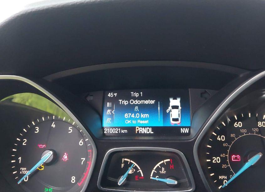 Photo 6 of 2015 Ford Focus SE (VIN 1FADP3K23FL328605)