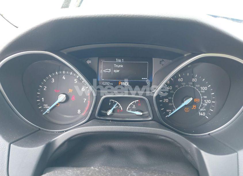 Photo 7 of 2015 Ford Focus SE (VIN 1FADP3K23FL339295)