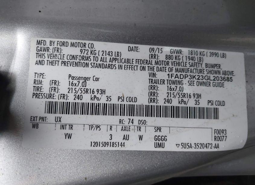 Photo 9 of 2016 Ford Focus SE (VIN 1FADP3K23GL203685)