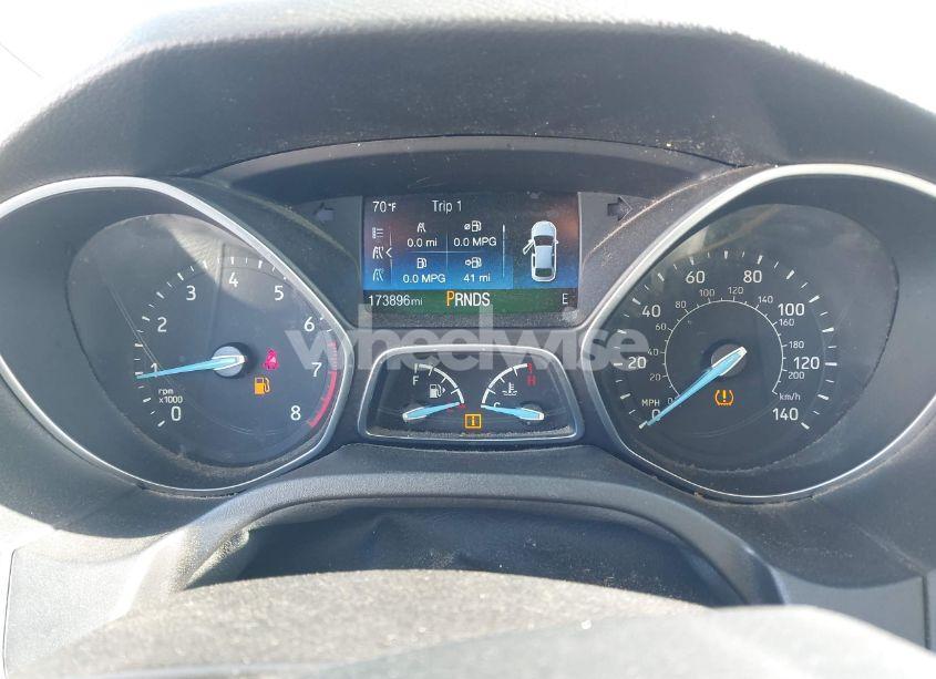 Photo 7 of 2016 Ford Focus SE (VIN 1FADP3K23GL247119)