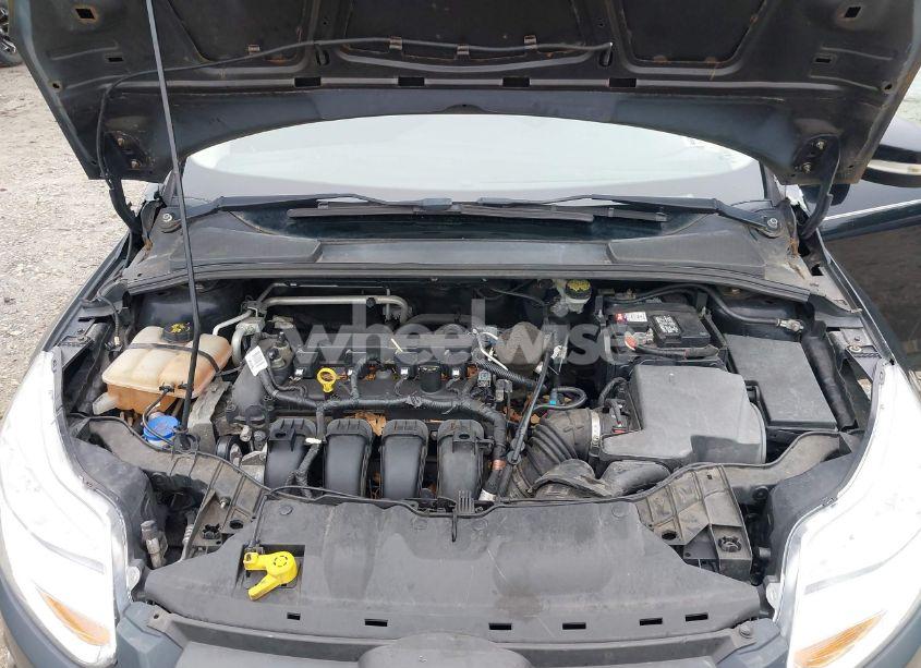 Photo 10 of 2016 Ford Focus SE (VIN 1FADP3K23GL259612)